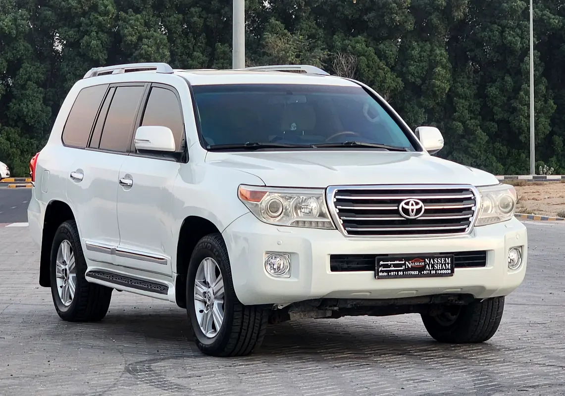 TOYOTA Land Cruiser 4.6L 2014 - photo 3 - Import Émirats | International Cars