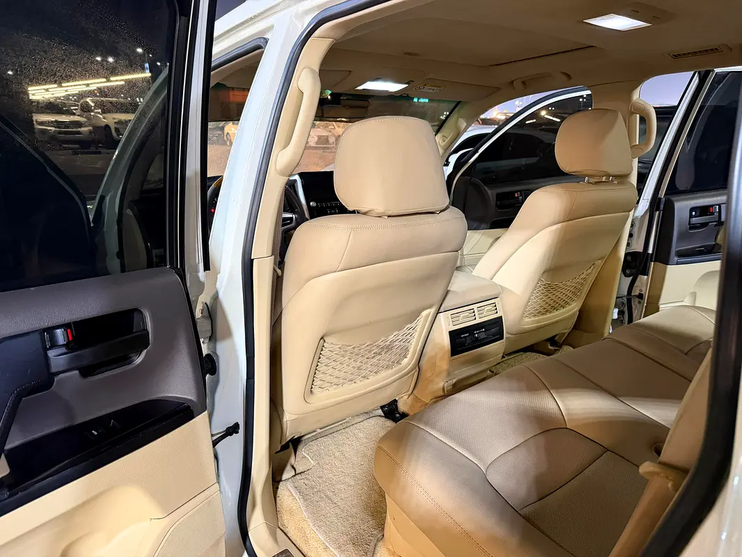 TOYOTA Land Cruiser 4.0L 2016 - photo 6 - Import Émirats | International Cars