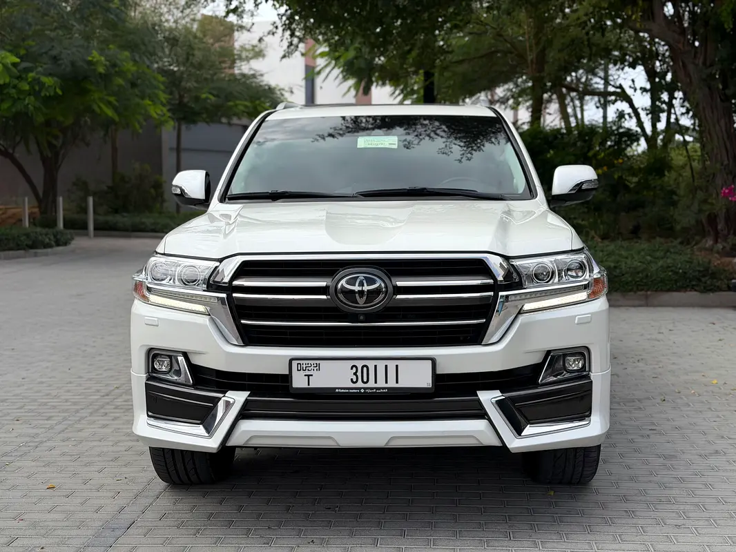TOYOTA Land Cruiser VXR Grand Touring 2021 - photo 6 - Import Émirats | International Cars
