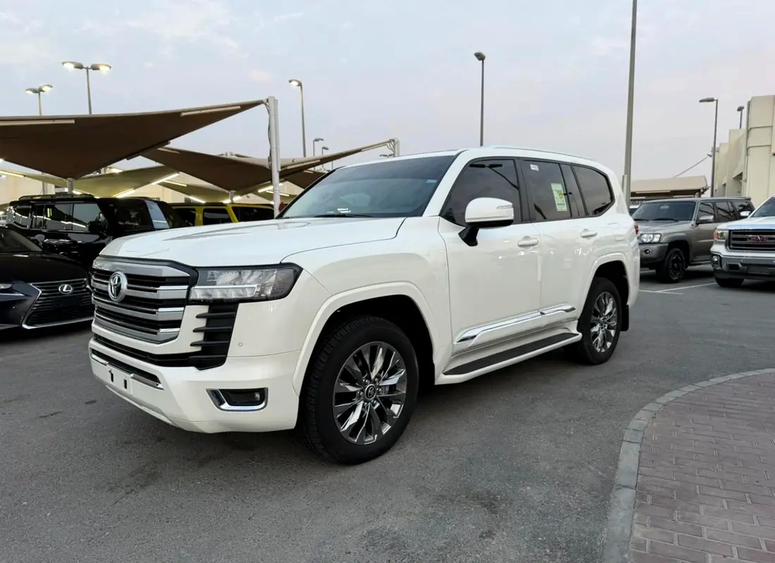TOYOTA Land Cruiser GXR 2024 - photo 3 - Import Émirats | International Cars