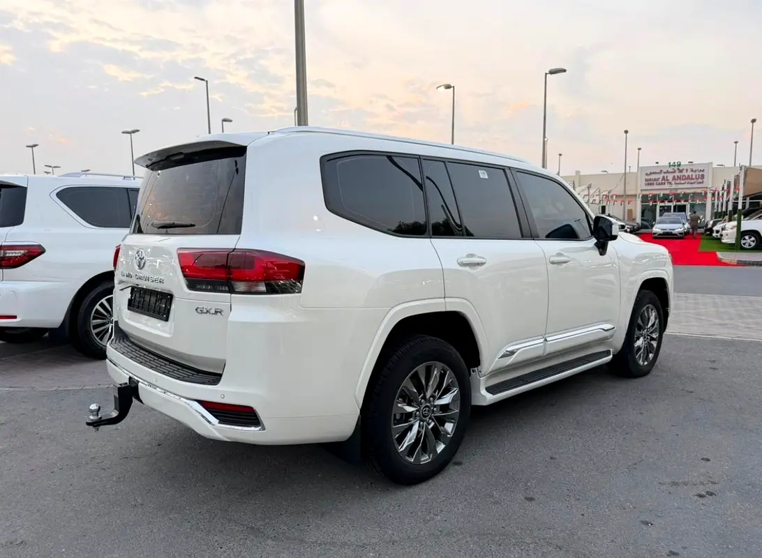 TOYOTA Land Cruiser GXR 2024 - photo 6 - Import Émirats | International Cars