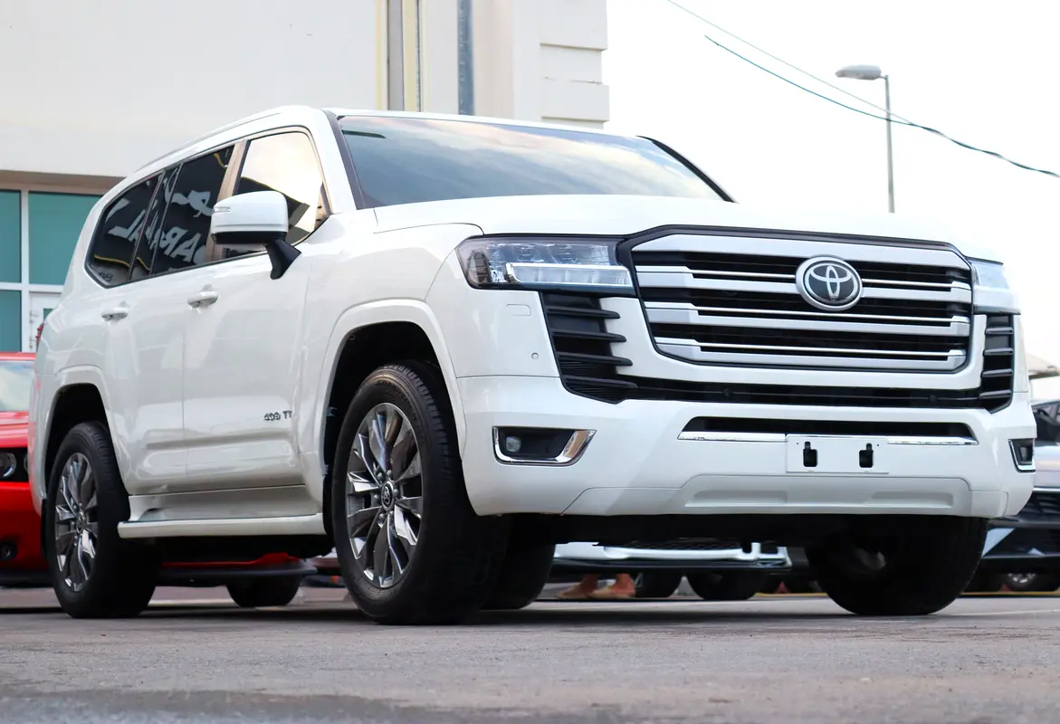 TOYOTA Land Cruiser GXR 2024 - photo 3 - Import Émirats | International Cars