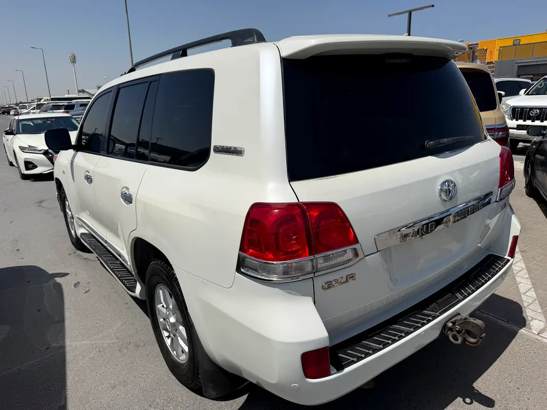 TOYOTA Land Cruiser GXR 2009 - photo 5 - Import Émirats | International Cars