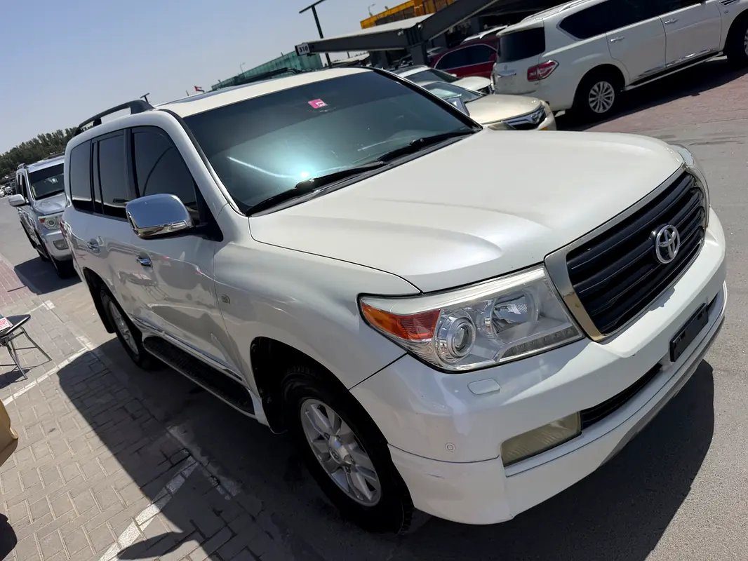 TOYOTA Land Cruiser GXR 2009 - photo 9 - Import Émirats | International Cars