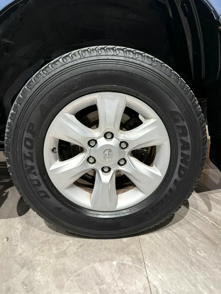 TOYOTA Prado TXL 2012 - photo 11 - Import Émirats | International Cars