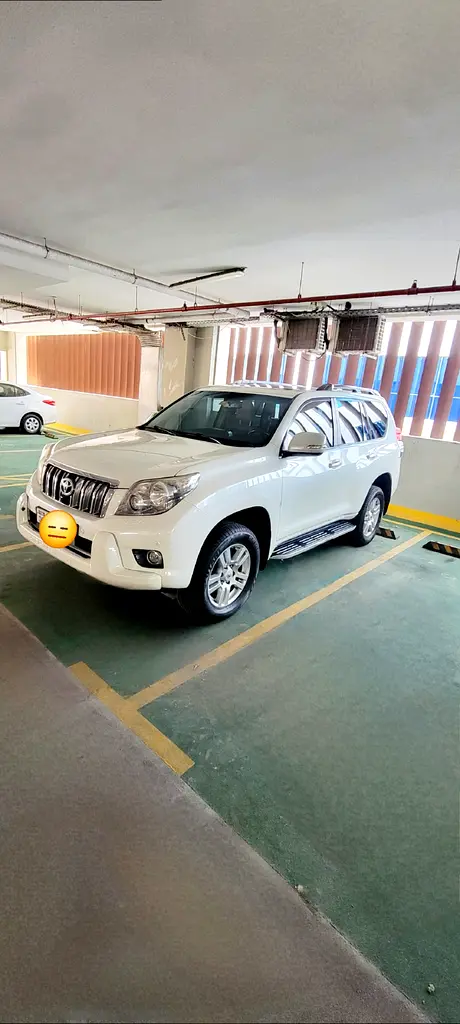 TOYOTA Prado VXL 2010 - photo 2 - Import Émirats | International Cars