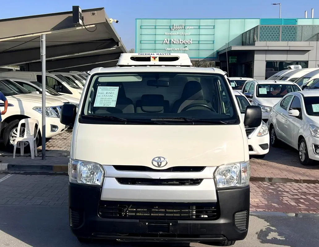 TOYOTA Hiace GL 2023 - photo 2 - Import Émirats | International Cars