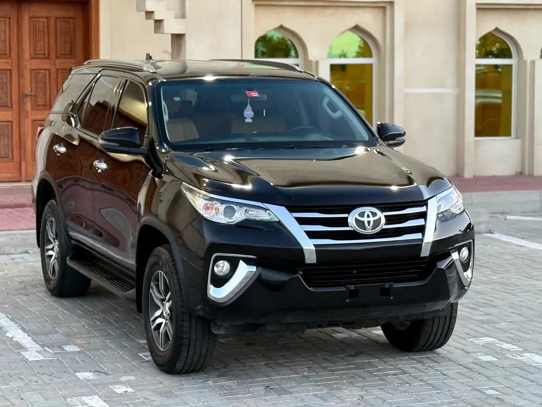 TOYOTA Fortuner EXR 2020 - photo 5 - Import Émirats | International Cars