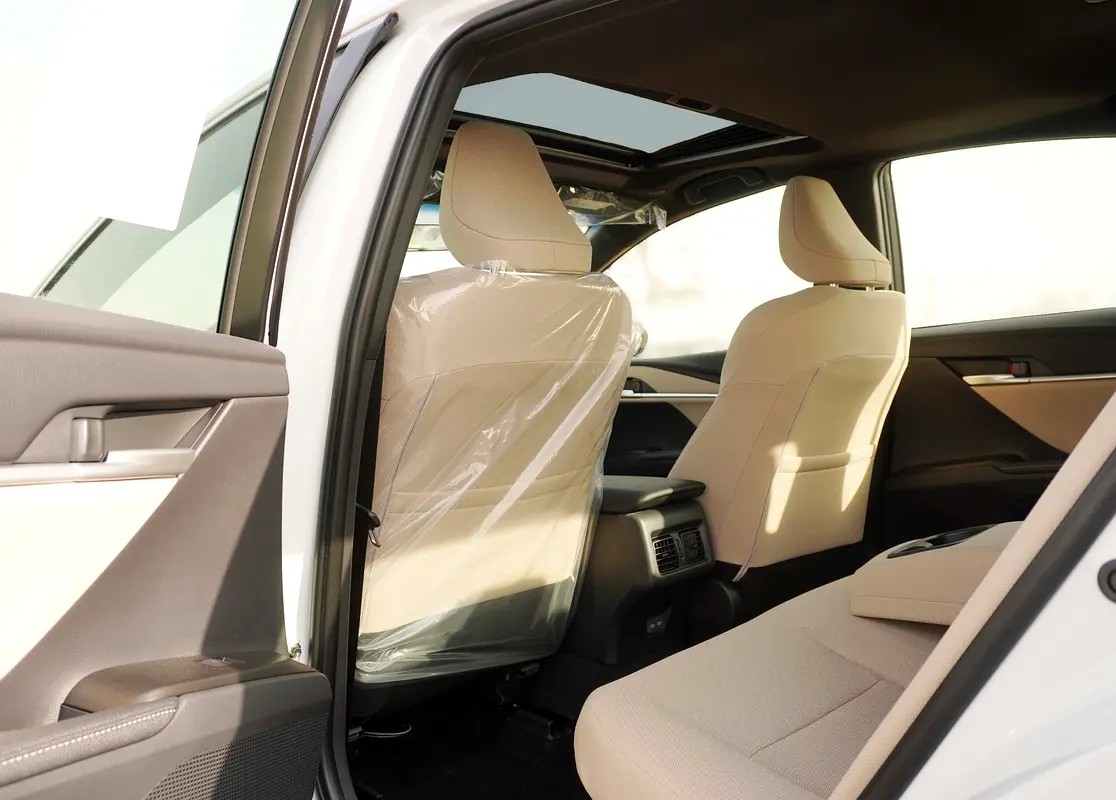 TOYOTA Camry GLE 2025 - photo 11 - Import Émirats | International Cars