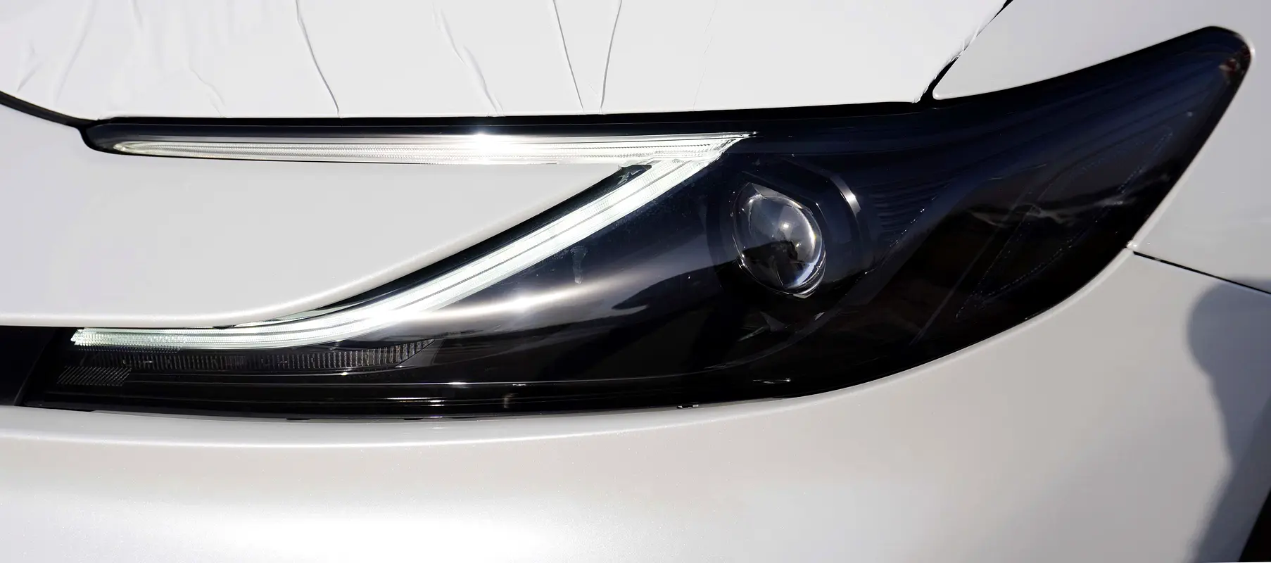 TOYOTA Camry GLE 2025 - photo 3 - Import Émirats | International Cars