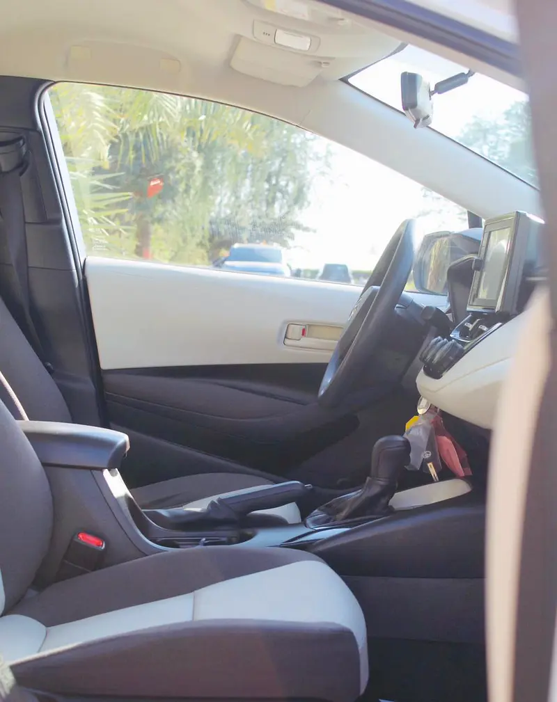 TOYOTA Corolla XLI 2022 - photo 12 - Import Émirats | International Cars