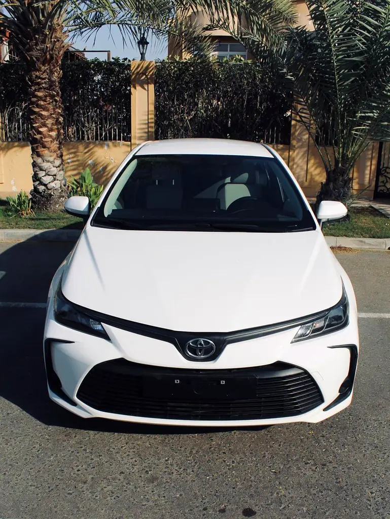 TOYOTA Corolla XLI 2022 - photo 5 - Import Émirats | International Cars