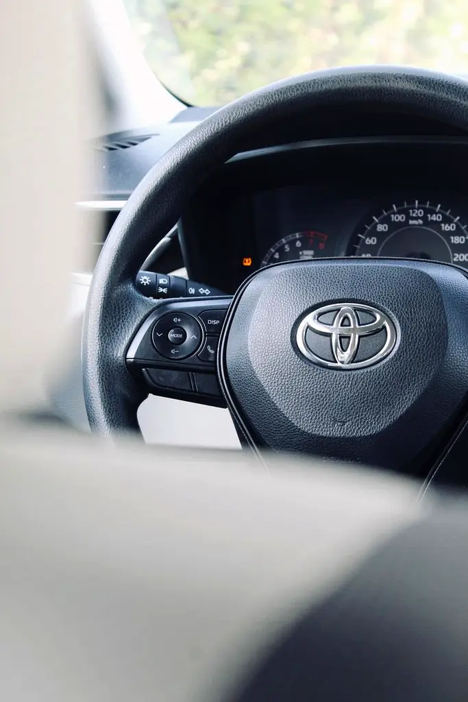 TOYOTA Corolla XLI 2022 - photo 7 - Import Émirats | International Cars