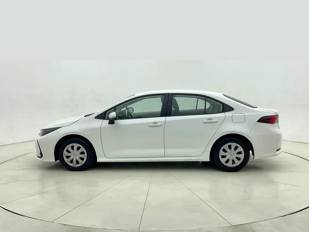 TOYOTA Corolla XLI 2022 - photo 3 - Import Émirats | International Cars