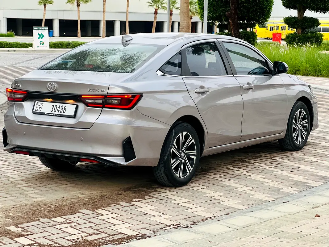 TOYOTA Yaris G 2024 - photo 2 - Import Émirats | International Cars
