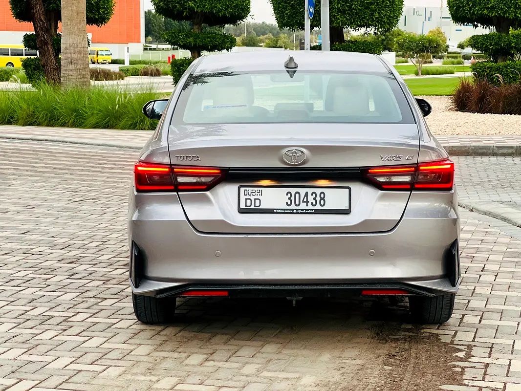 TOYOTA Yaris G 2024 - photo 4 - Import Émirats | International Cars