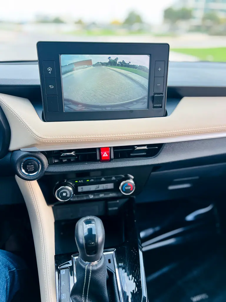 TOYOTA Yaris G 2024 - photo 9 - Import Émirats | International Cars