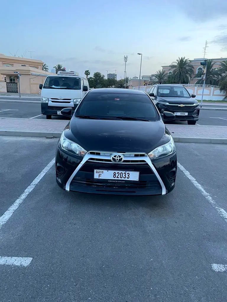 TOYOTA Yaris Other 2017 - photo 8 - Import Émirats | International Cars