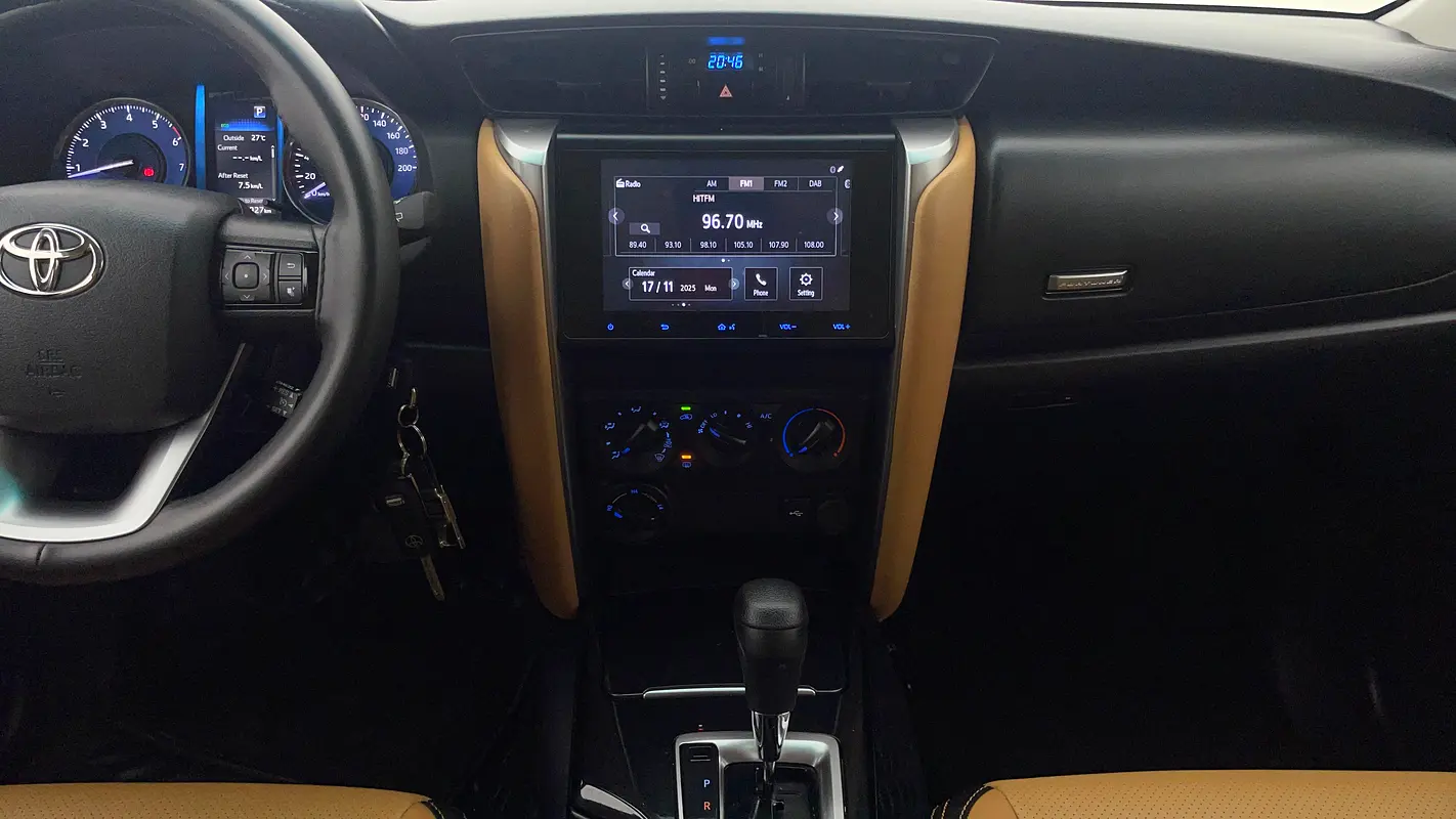 TOYOTA Fortuner EXR 2025 - photo 8 - Import Émirats | International Cars