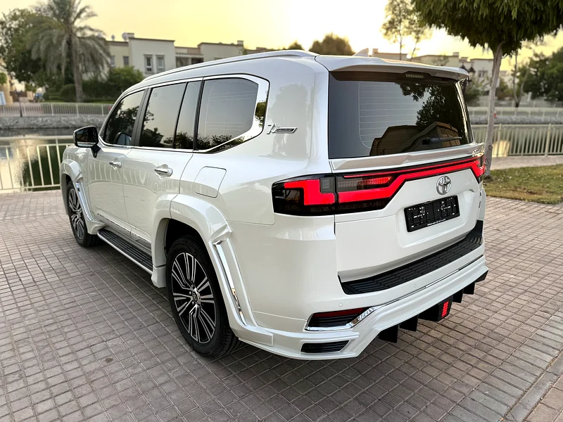 TOYOTA Land Cruiser Other 2025 - photo 4 - Import Émirats | International Cars