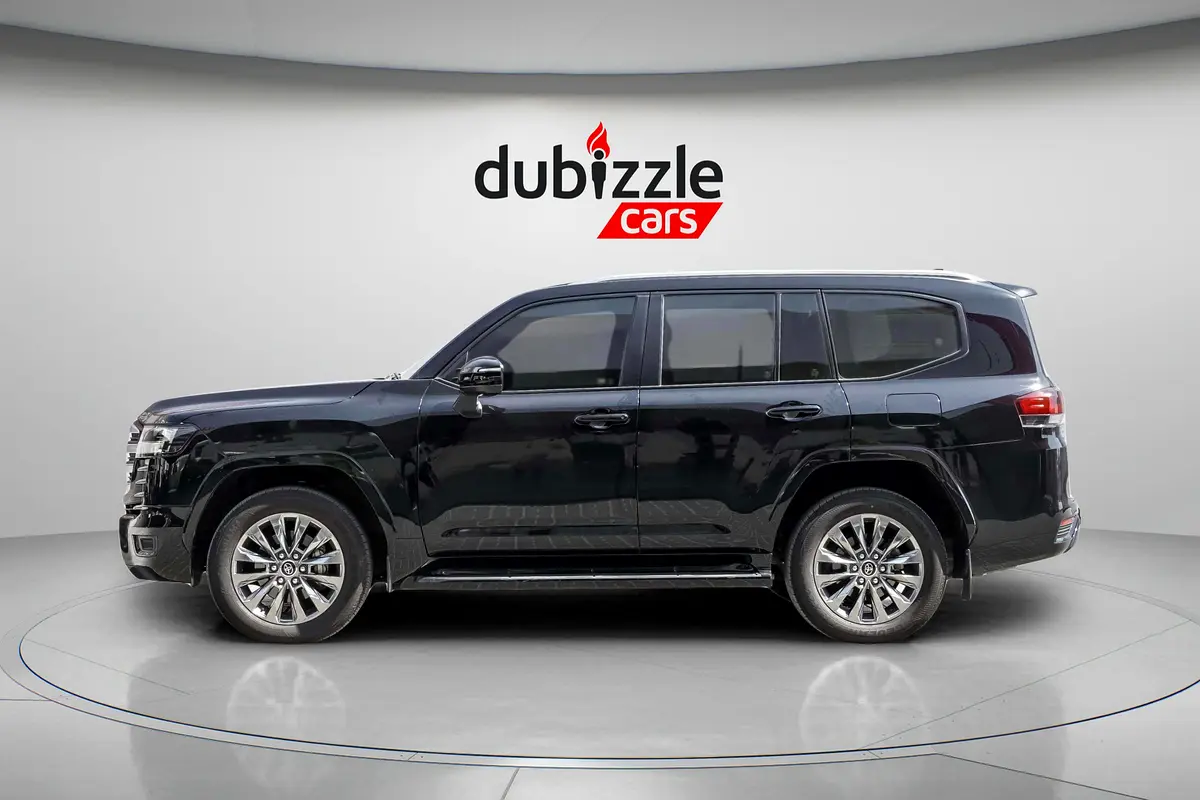 TOYOTA Land Cruiser GXR 2022 - photo 5 - Import Émirats | International Cars