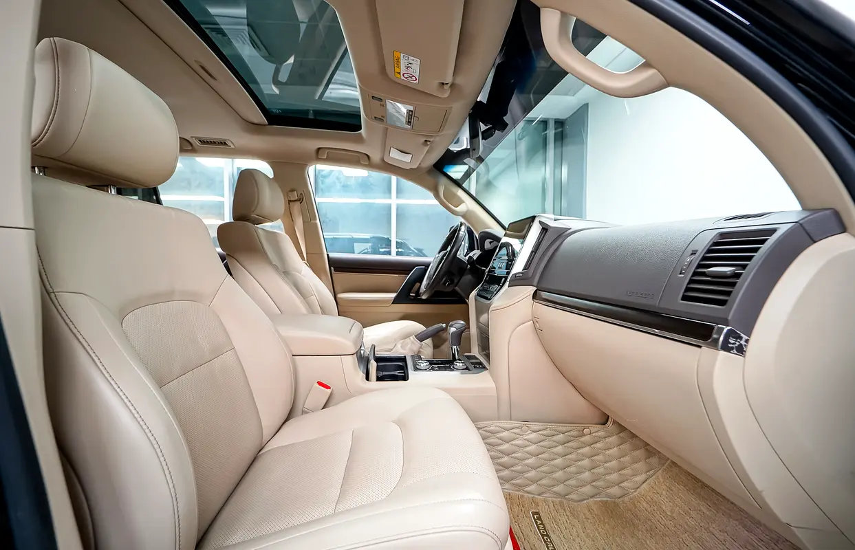 TOYOTA Land Cruiser GXR Grand Touring 2019 - photo 10 - Import Émirats | International Cars