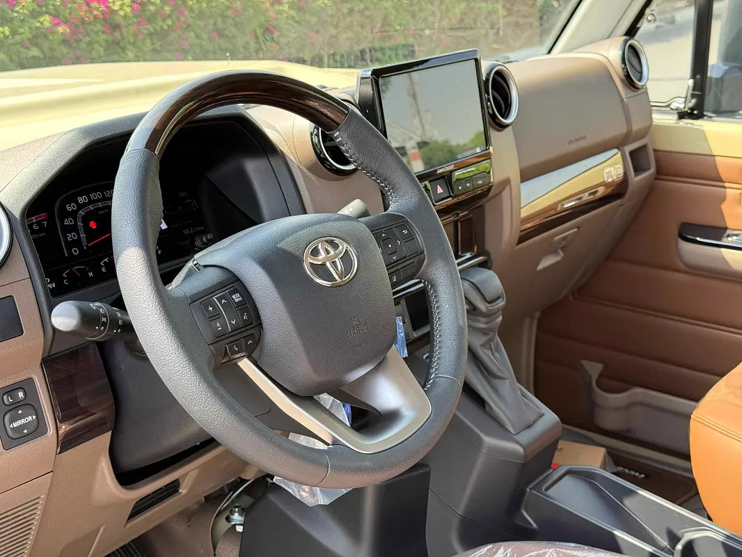 TOYOTA Land Cruiser LX 2025 - photo 7 - Import Émirats | International Cars