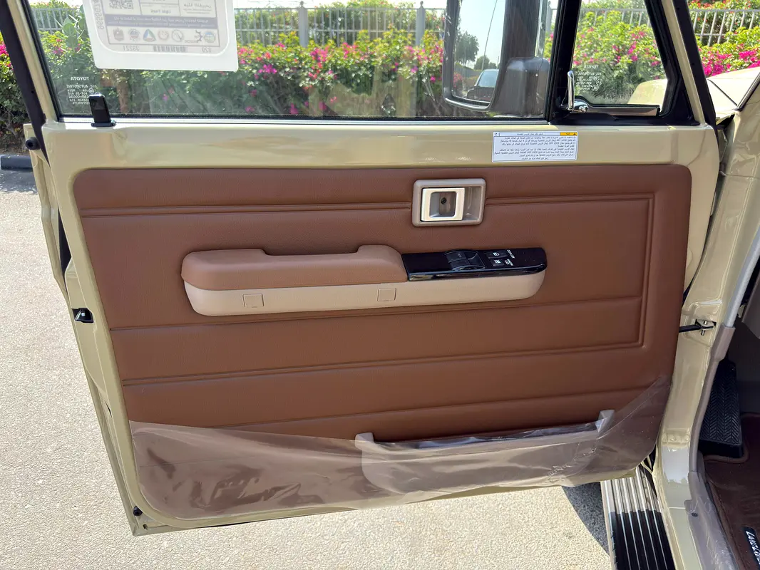 TOYOTA Land Cruiser LX 2025 - photo 9 - Import Émirats | International Cars