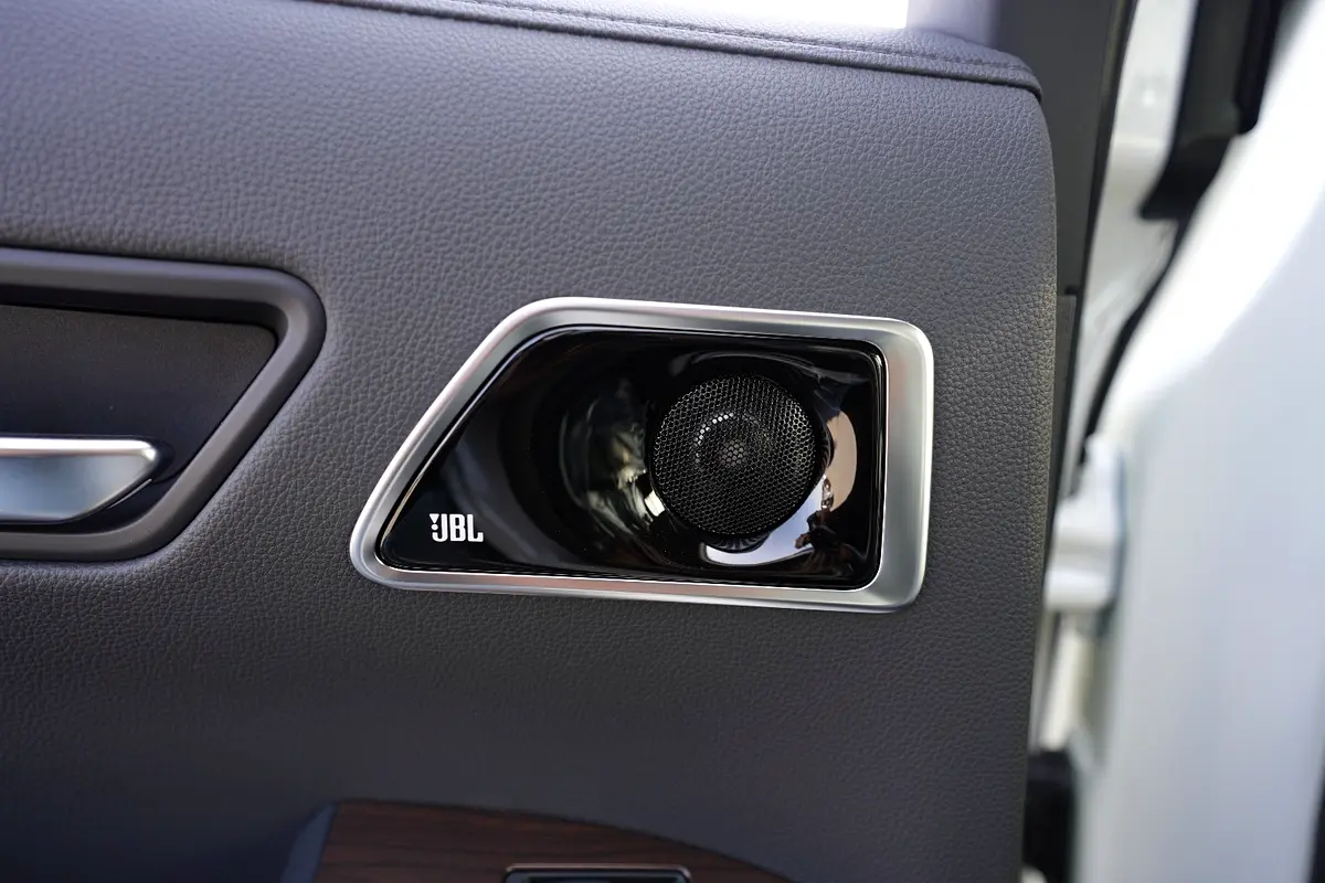 TOYOTA Land Cruiser VX 2026 - photo 7 - Import Émirats | International Cars