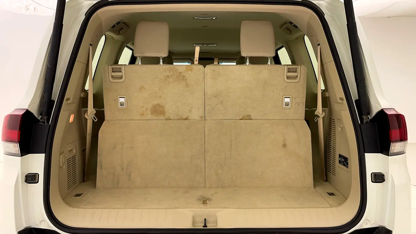 TOYOTA Land Cruiser GXR 2024 - photo 11 - Import Émirats | International Cars