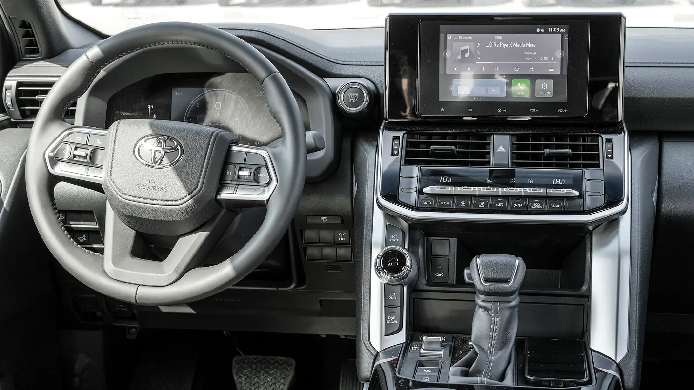 TOYOTA Land Cruiser 4.0L 2025 - photo 12 - Import Émirats | International Cars