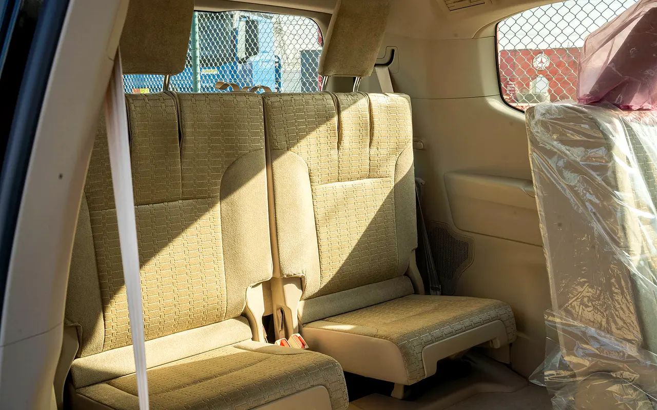 TOYOTA Land Cruiser GXR 2026 - photo 12 - Import Émirats | International Cars
