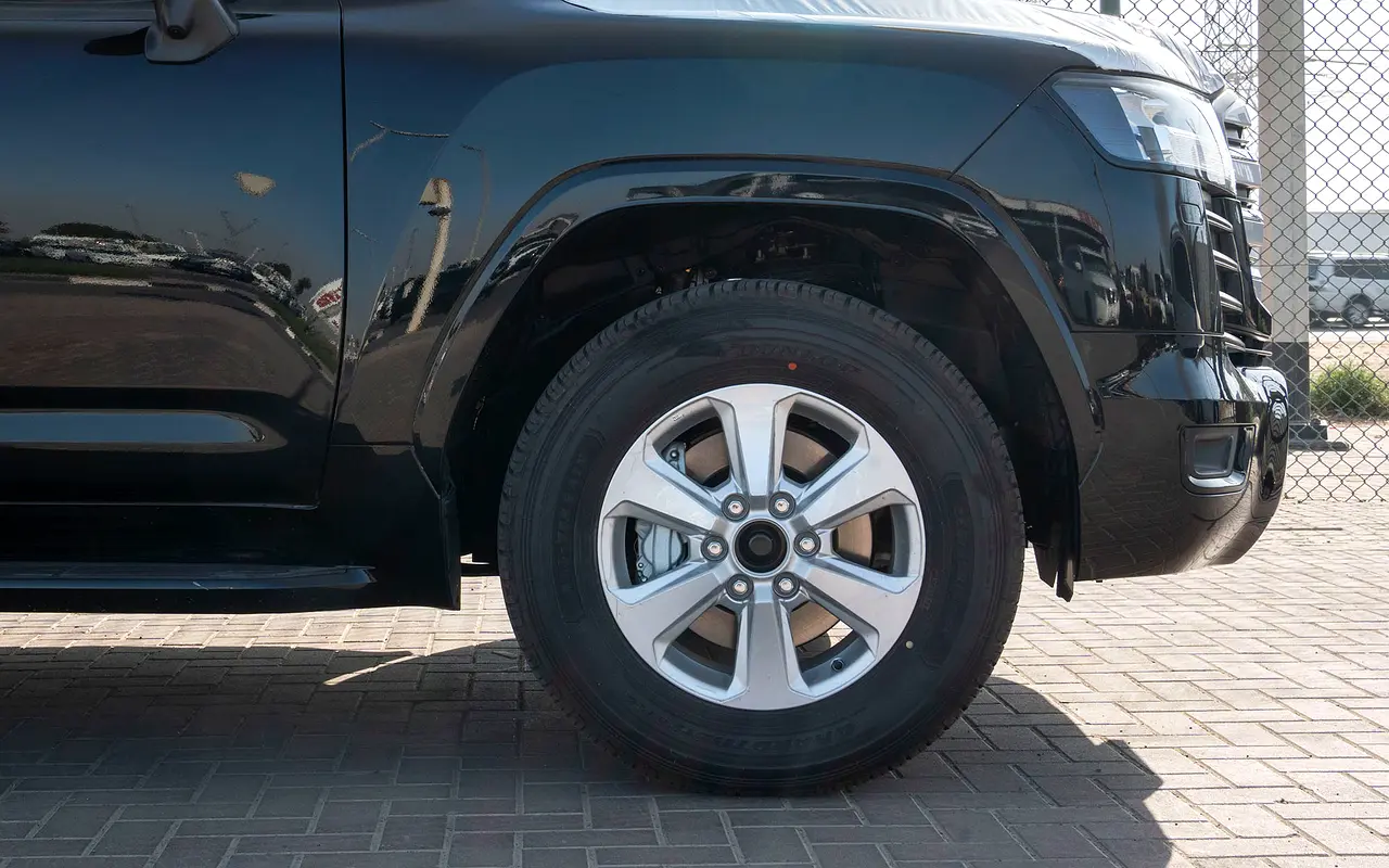 TOYOTA Land Cruiser GXR 2026 - photo 5 - Import Émirats | International Cars