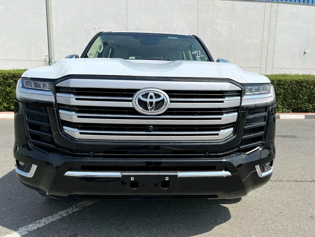 TOYOTA Land Cruiser VX 2025 - photo 2 - Import Émirats | International Cars