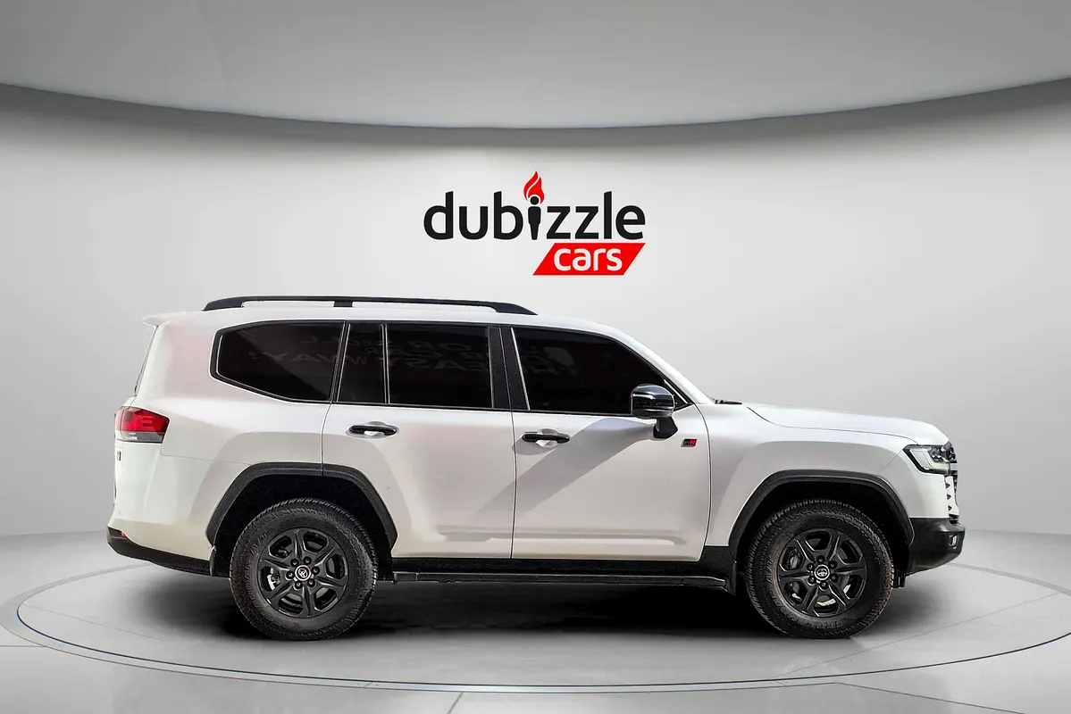 TOYOTA Land Cruiser GR Sport 2022 - photo 4 - Import Émirats | International Cars