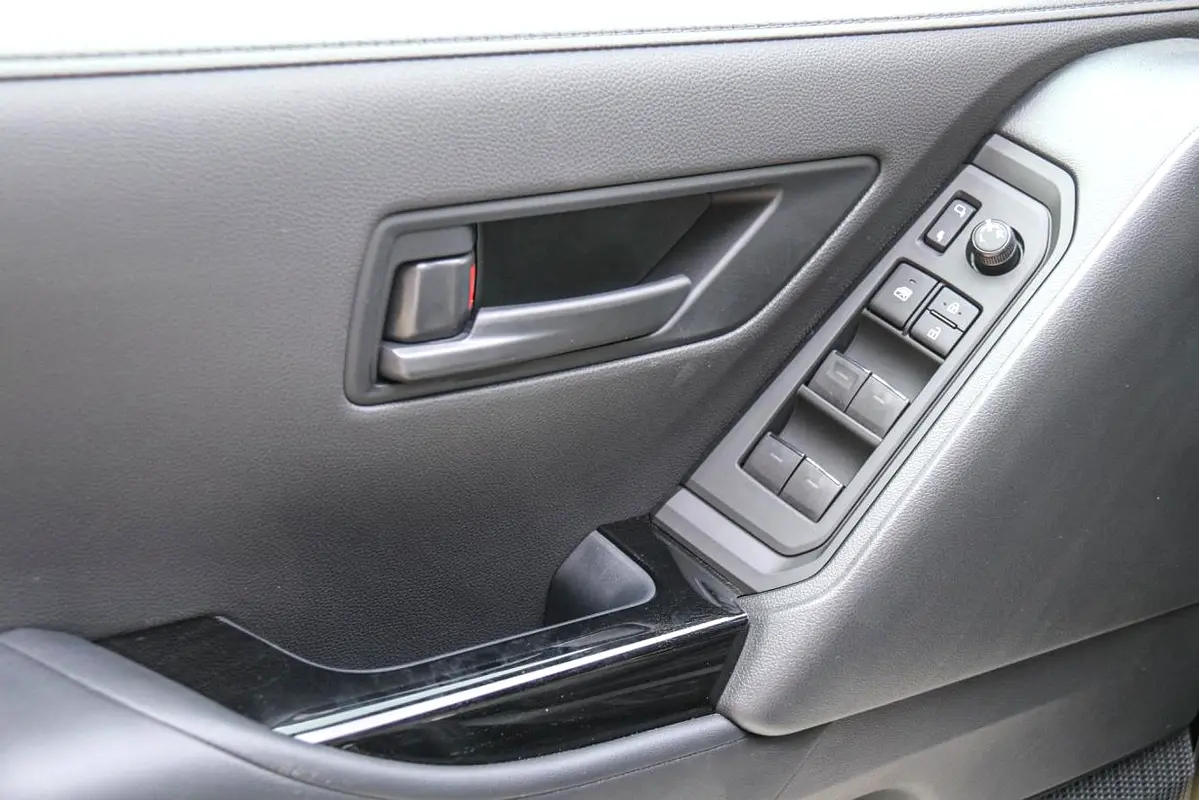 TOYOTA Land Cruiser GXR 2026 - photo 6 - Import Émirats | International Cars