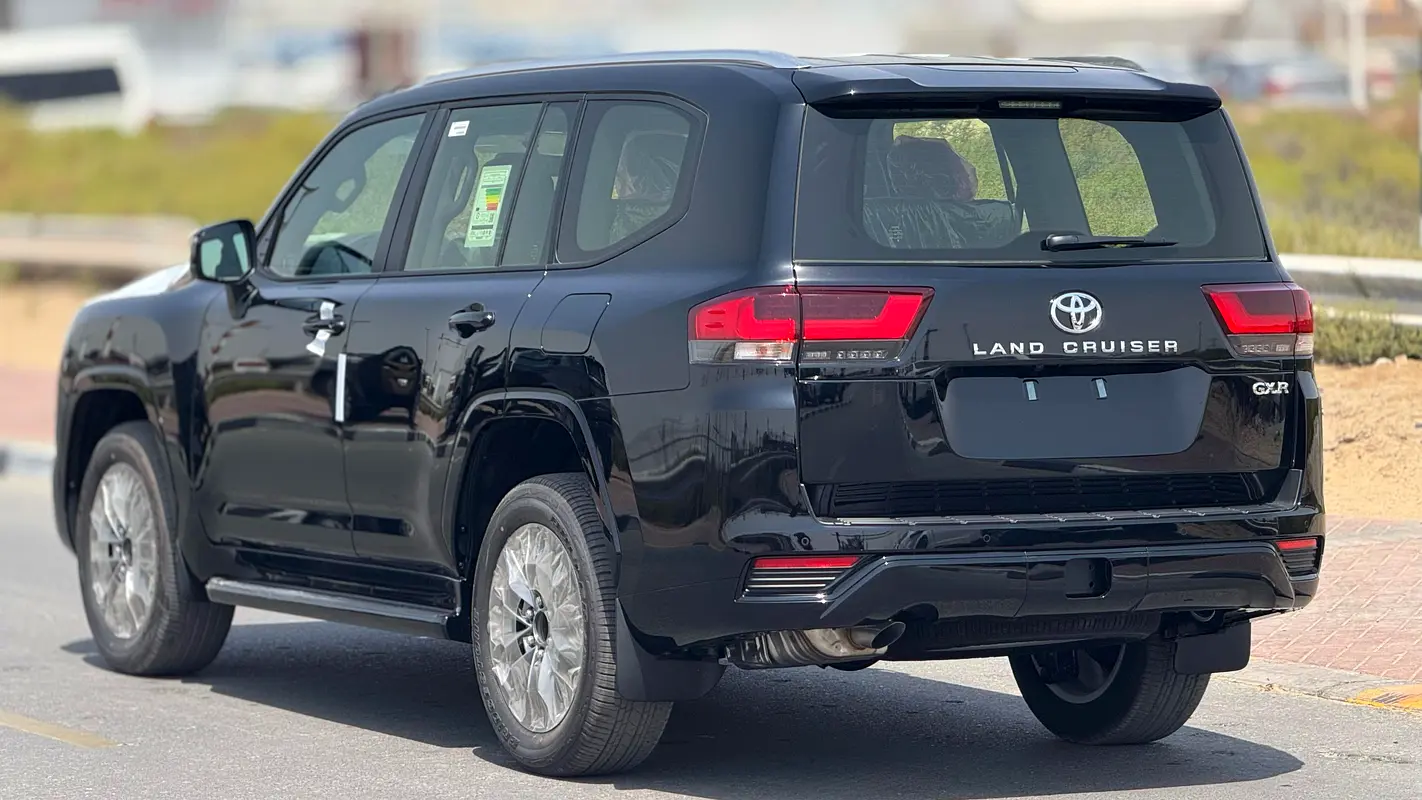 TOYOTA Land Cruiser GXR 2025 - photo 4 - Import Émirats | International Cars