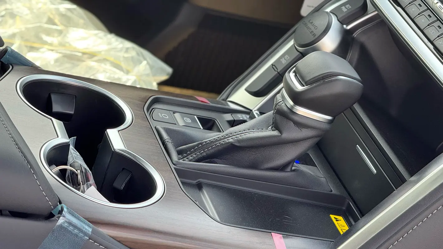 TOYOTA Land Cruiser GXR 2025 - photo 7 - Import Émirats | International Cars