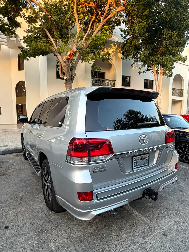 TOYOTA Land Cruiser VXR Grand Touring 2019 - photo 3 - Import Émirats | International Cars