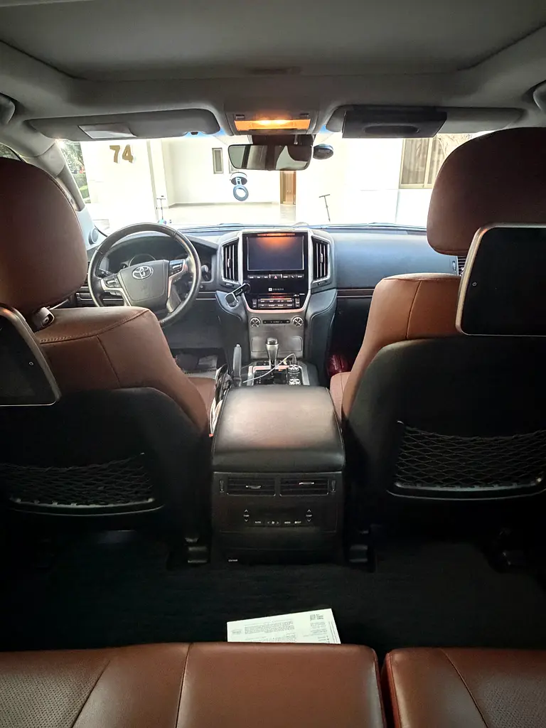 TOYOTA Land Cruiser VXR Grand Touring 2019 - photo 7 - Import Émirats | International Cars