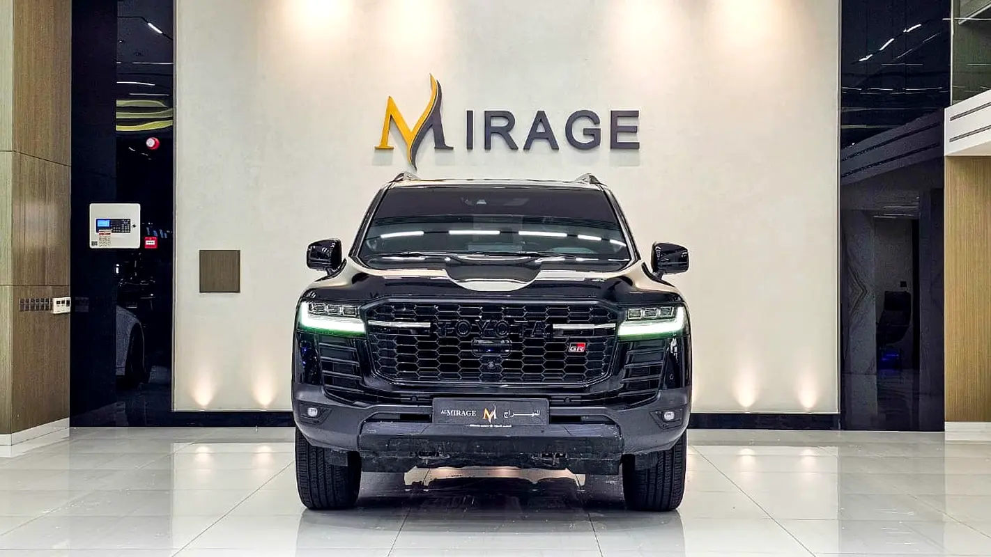 TOYOTA Land Cruiser GR Sport 2023 - photo 12 - Import Émirats | International Cars