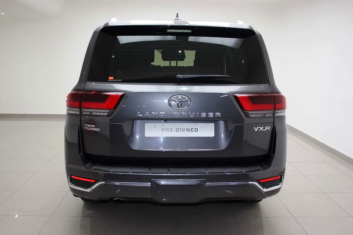 TOYOTA Land Cruiser VXR 2022 - photo 4 - Import Émirats | International Cars