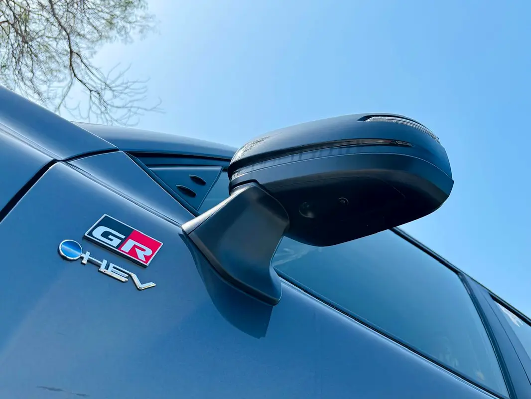 TOYOTA Land Cruiser GR Sport 2025 - photo 3 - Import Émirats | International Cars