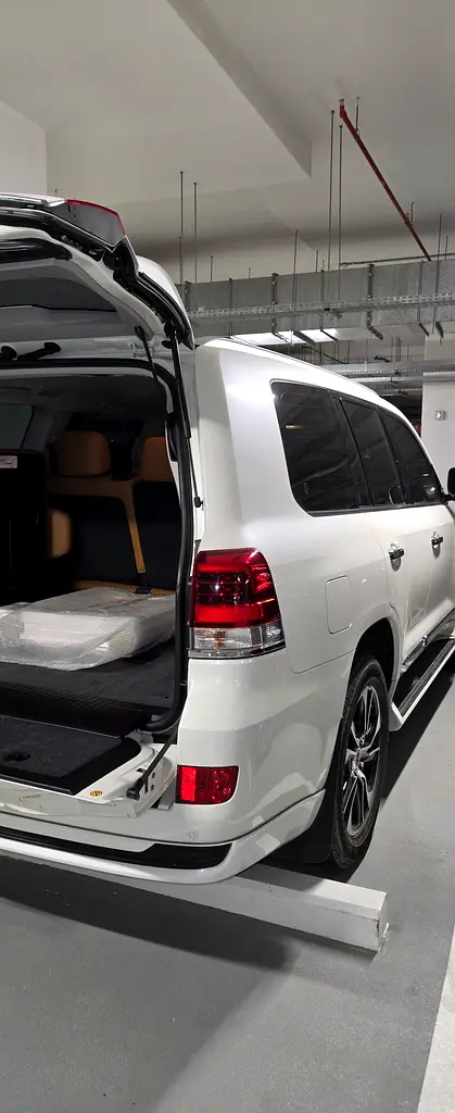 TOYOTA Land Cruiser GXR Grand Touring 2021 - photo 2 - Import Émirats | International Cars