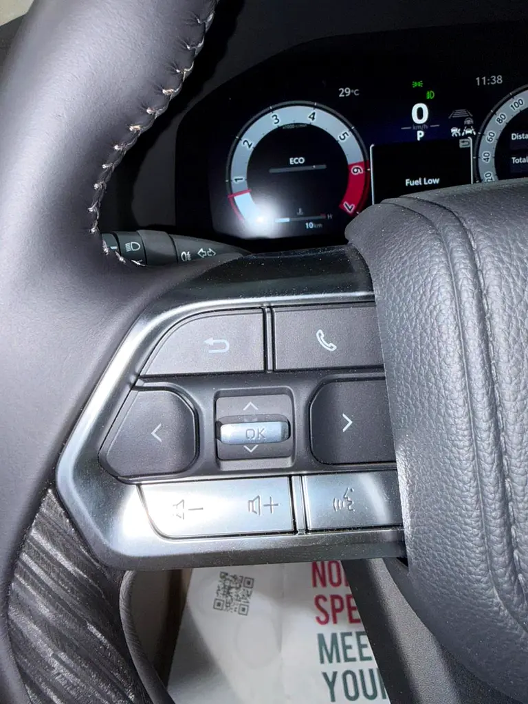 TOYOTA Land Cruiser VXR 2026 - photo 12 - Import Émirats | International Cars