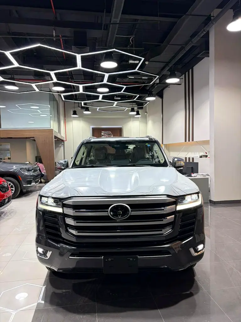 TOYOTA Land Cruiser VXR 2026 - photo 2 - Import Émirats | International Cars