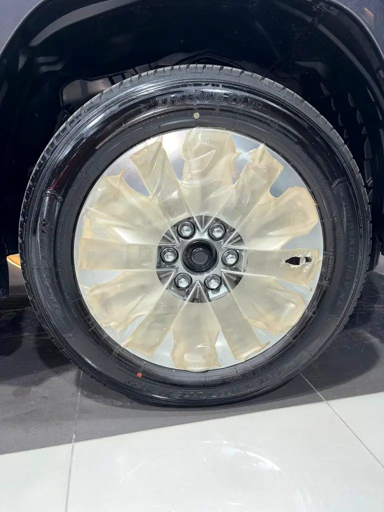 TOYOTA Land Cruiser VXR 2026 - photo 5 - Import Émirats | International Cars