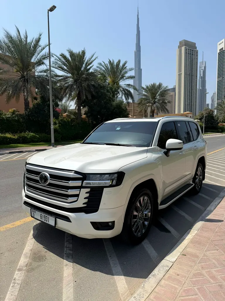 TOYOTA Land Cruiser GXR 2022 - photo 3 - Import Émirats | International Cars