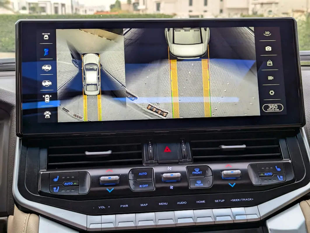 TOYOTA Land Cruiser GXR 2015 - photo 10 - Import Émirats | International Cars