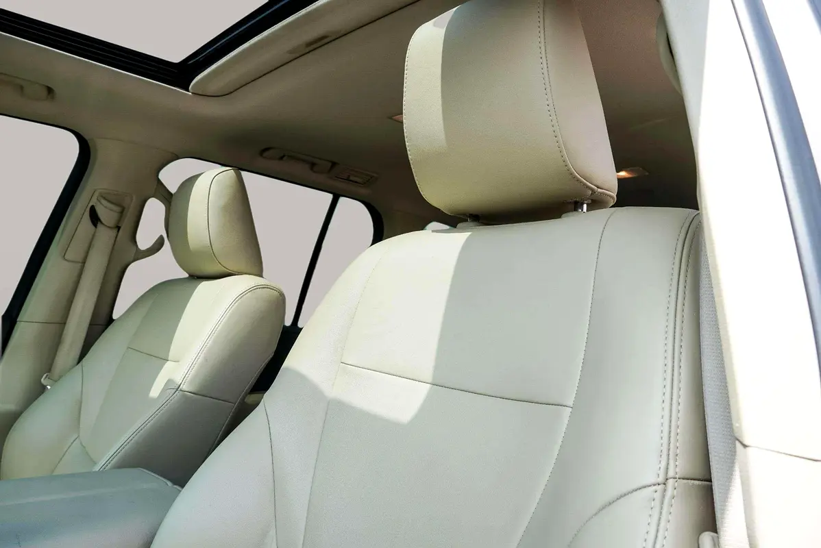 TOYOTA Land Cruiser EXR 2024 - photo 11 - Import Émirats | International Cars